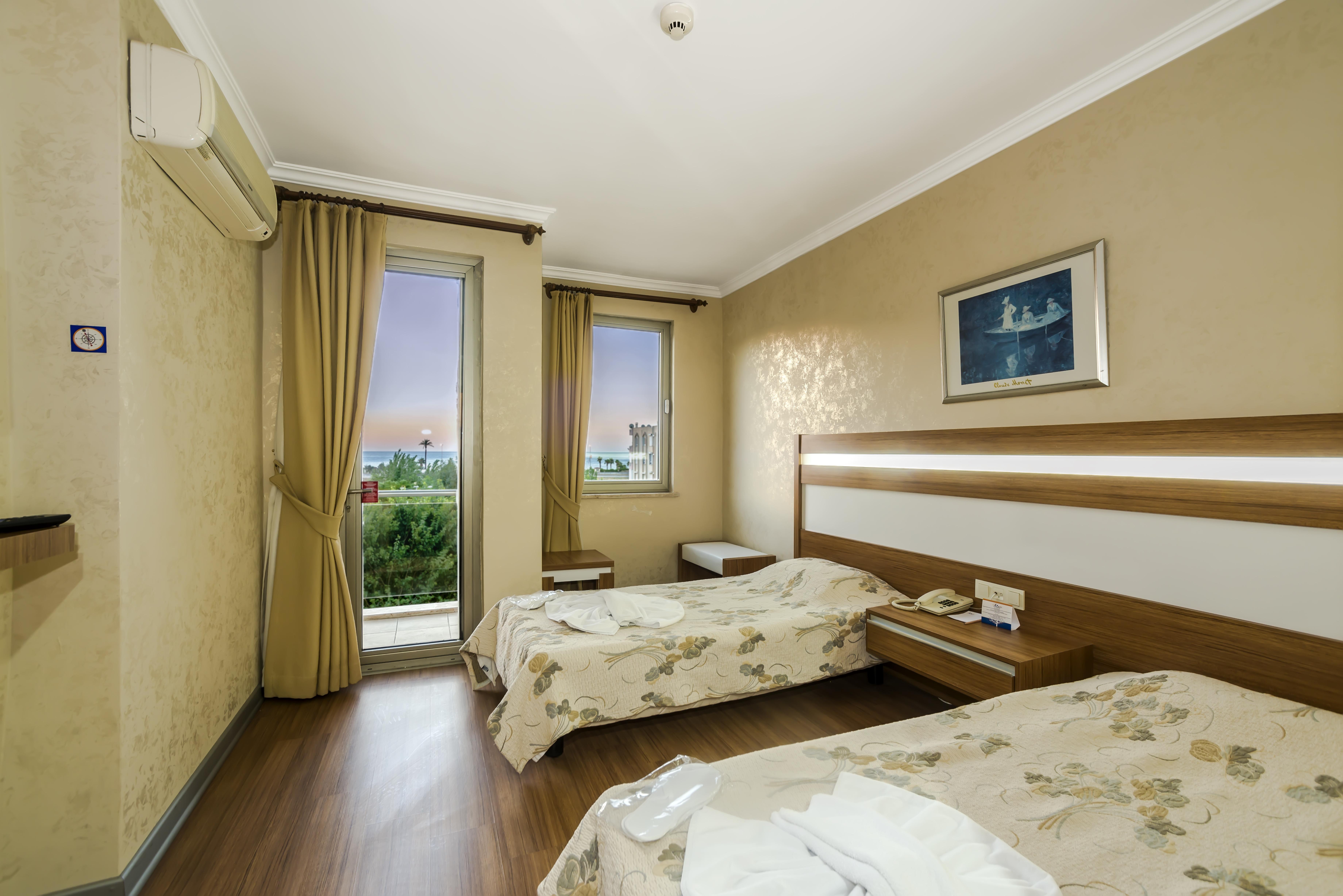 Santa Marina Hotel อันตัลยา ภายนอก รูปภาพ