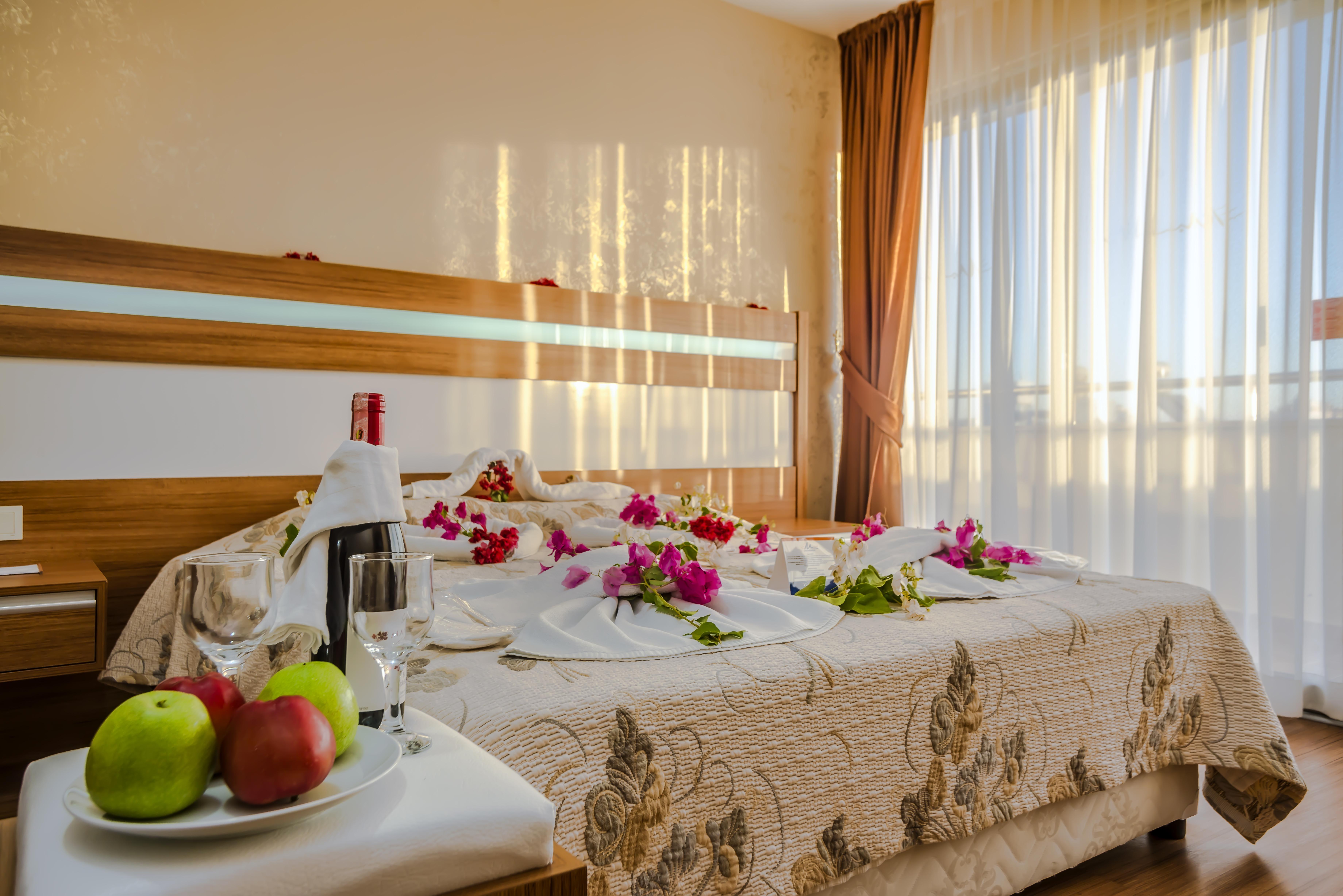 Santa Marina Hotel อันตัลยา ภายนอก รูปภาพ