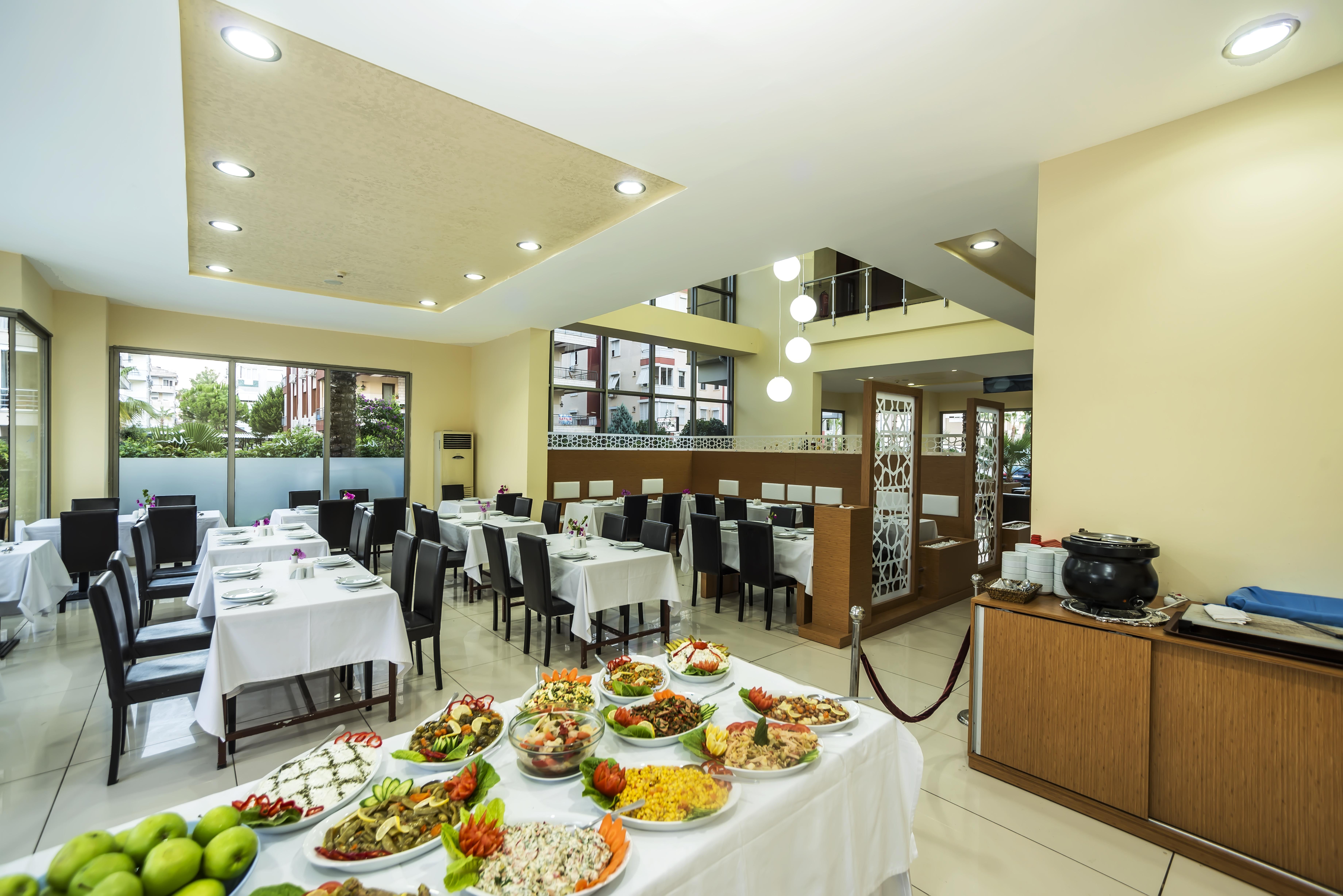 Santa Marina Hotel อันตัลยา ภายนอก รูปภาพ